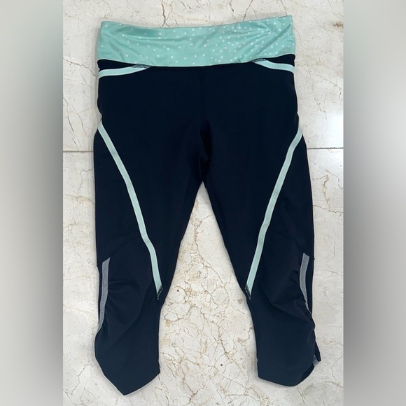 Lululemon Run Pace Crop Capris Polka Dot Mint‎ Green size 4 - Picture 1 of 4